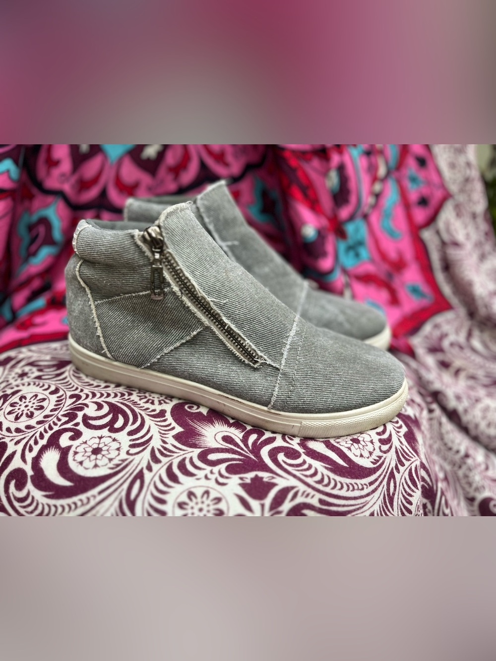 Outwoods Grey High-Top Kids Sneakers with Side Zipper